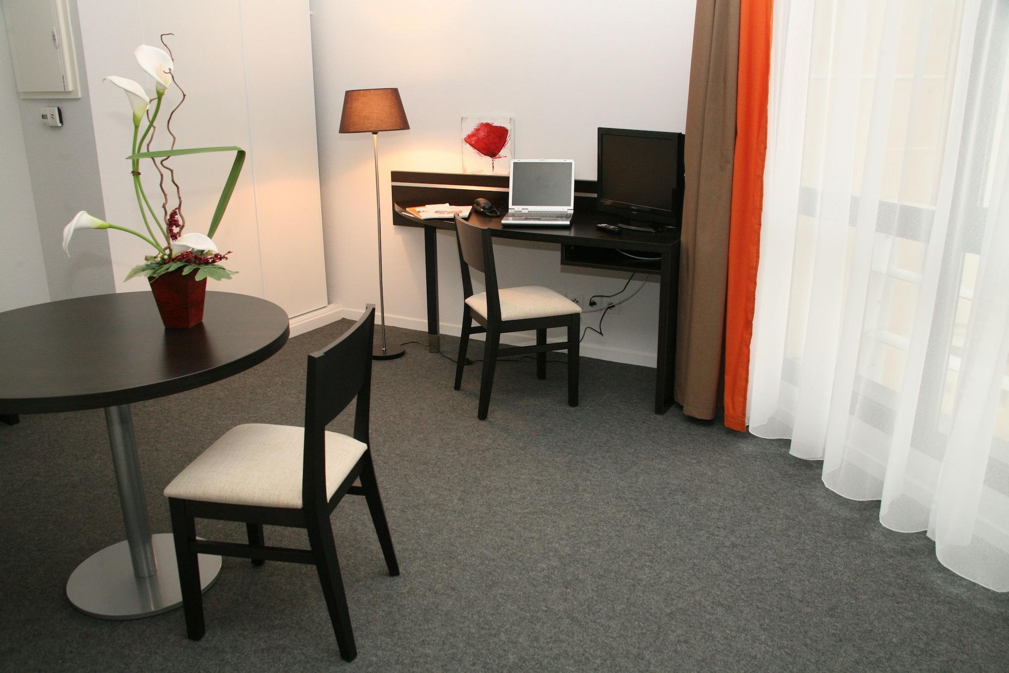 Nemea Appart Hotel Home Suite Nancy Centre Eksteriør bilde